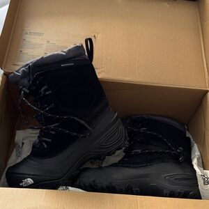 The North Face Black Winter Boots